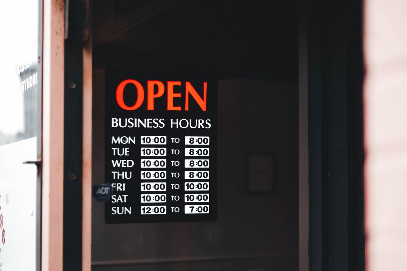 CVS Store Hours: What Time Do CVS Stores Open and More Info