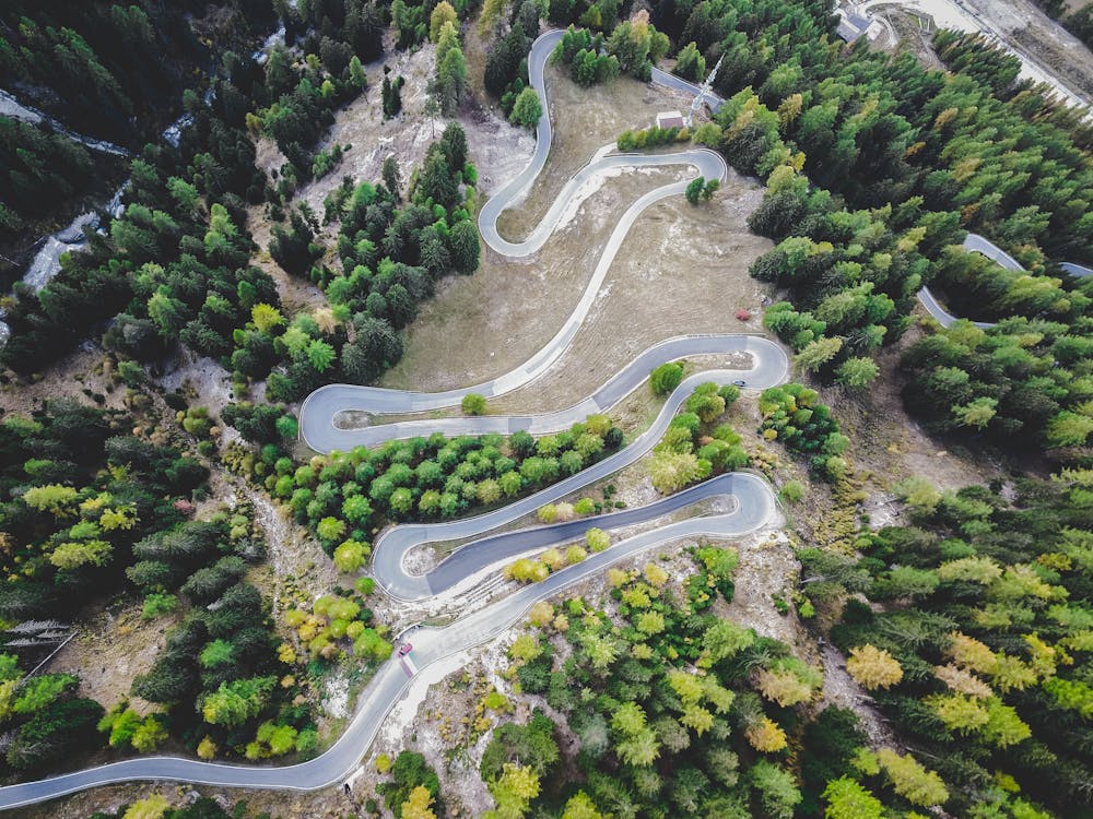 Las carreteras más emocionantes para los amantes de los coches