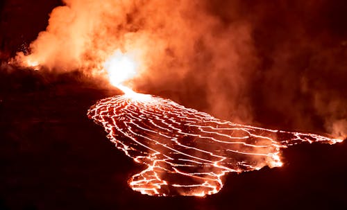Kostnadsfri bild av extrem terräng, lava, natt