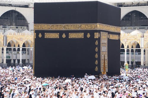 bina, büyük mekke camii, cami içeren Ücretsiz stok fotoğraf