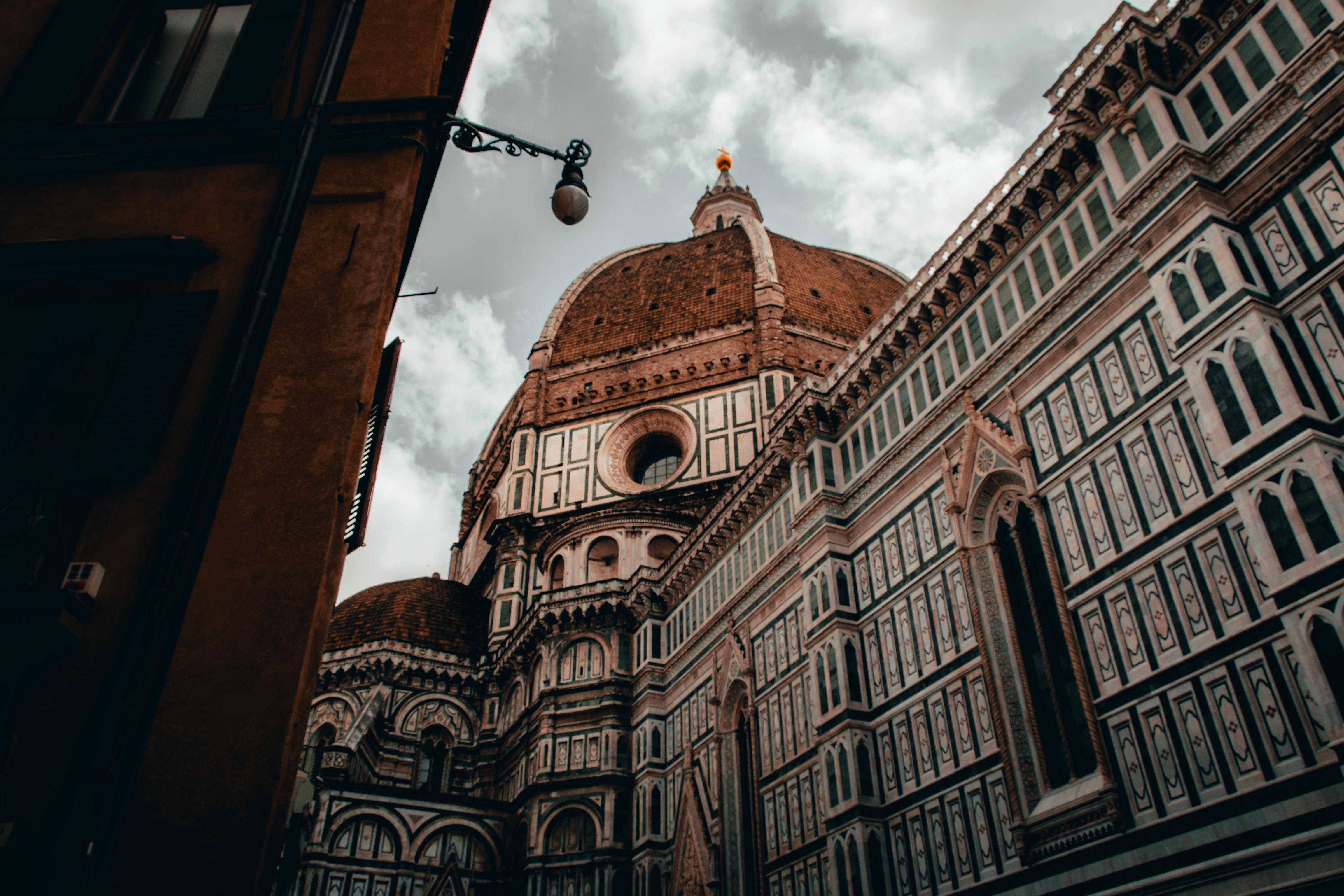 The Ponte Vecchio (Florence) - Free 4K HD Wallpapers