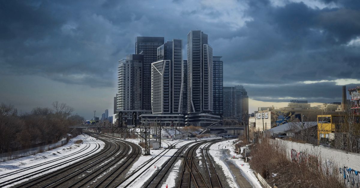 Toronto condo towers reflecting the 2025 condo price outlook
