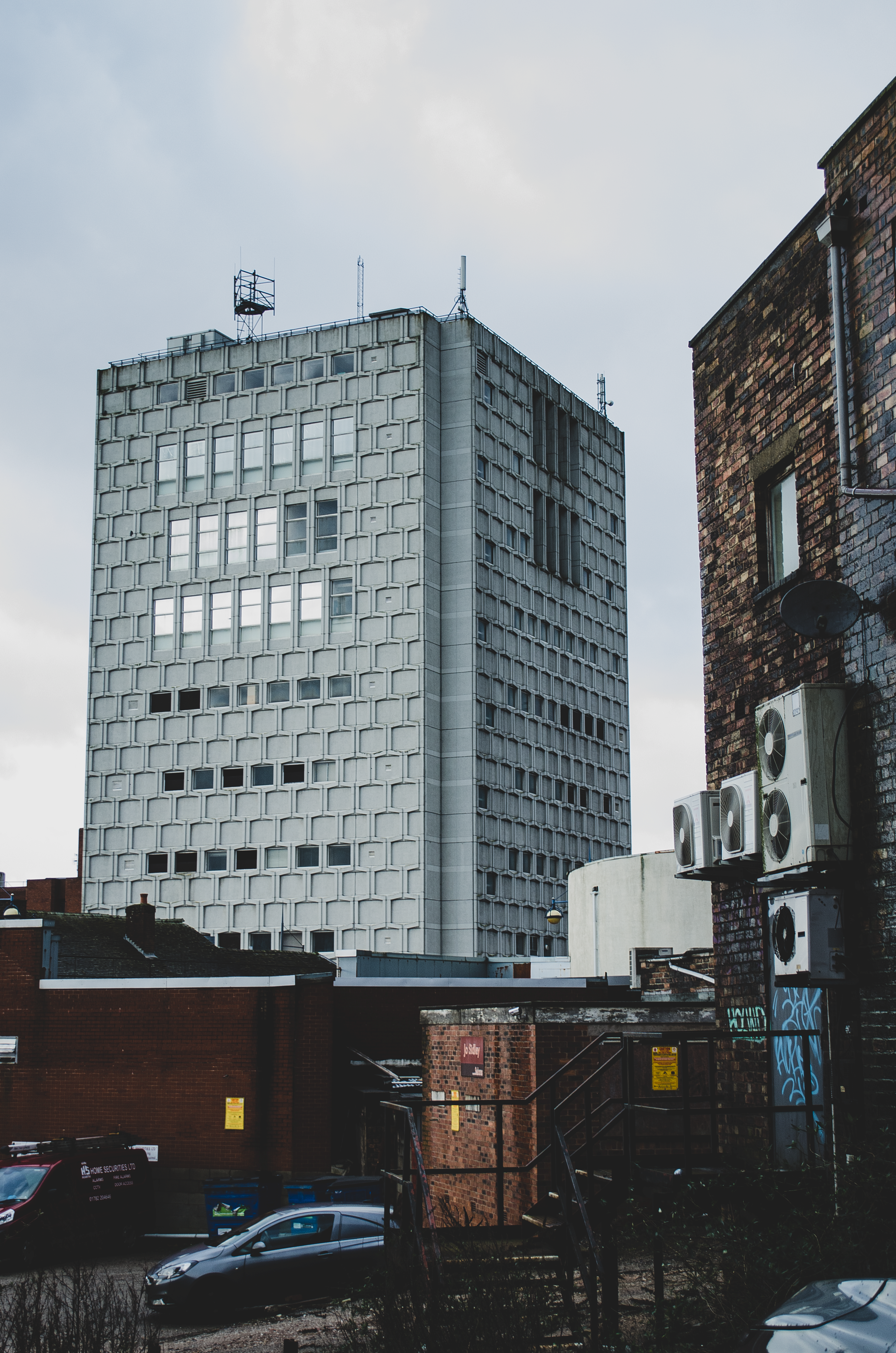 Close-Up Shot of a Gray Building · Free Stock Photo