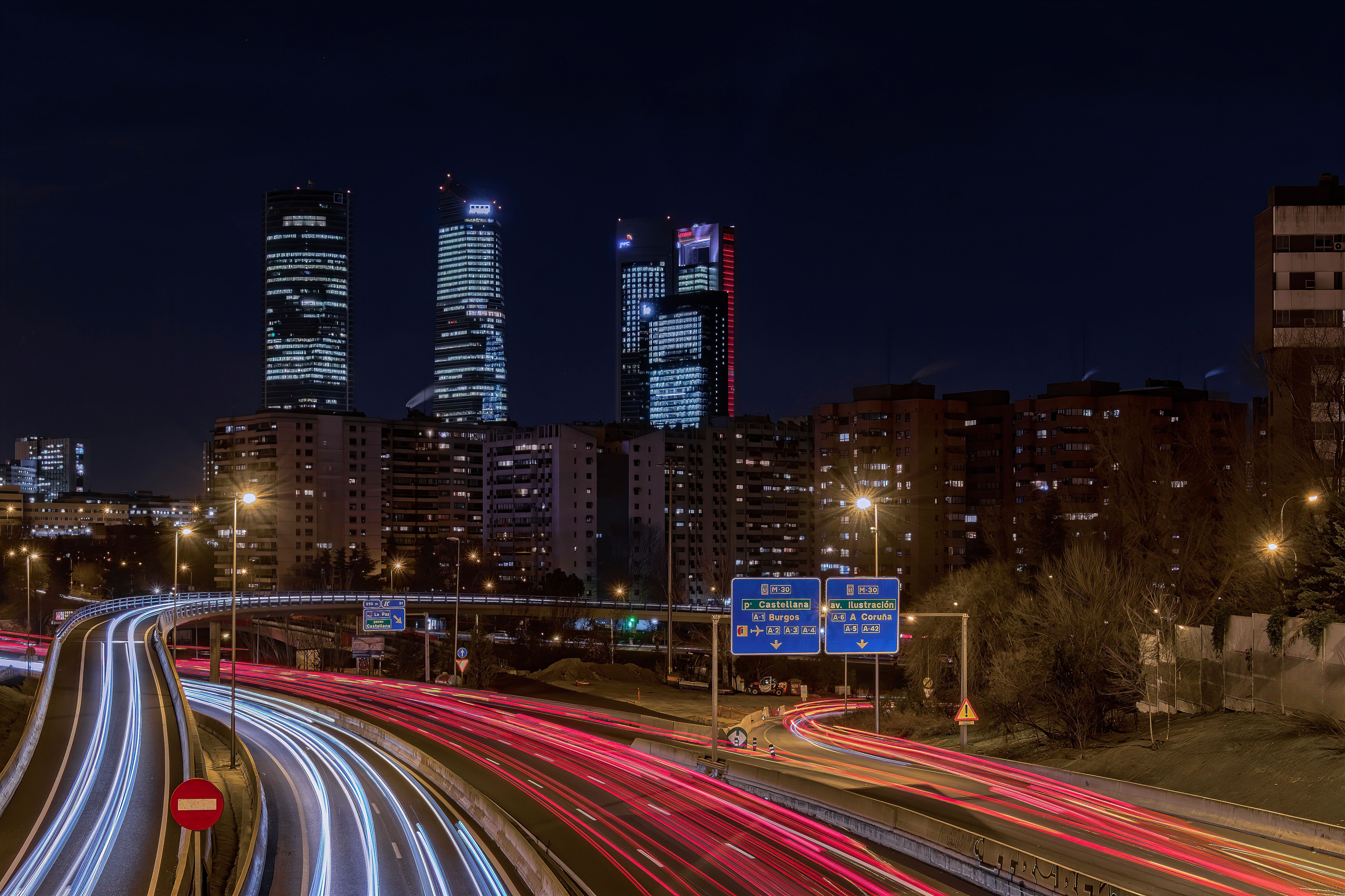 Fundación Rockefeller y OpenAI impulsan IA para participación ciudadana y servicios públicos