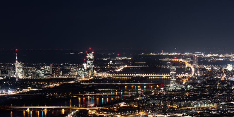 Viena de noche