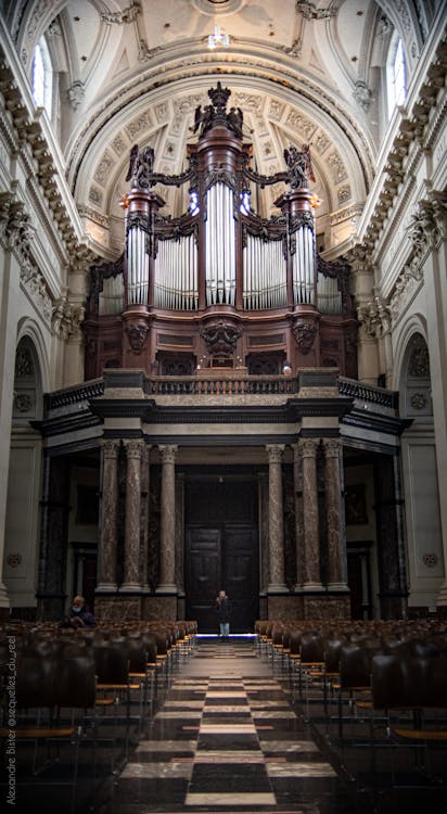 Organ in St Aubins Cathedral, Belgium
