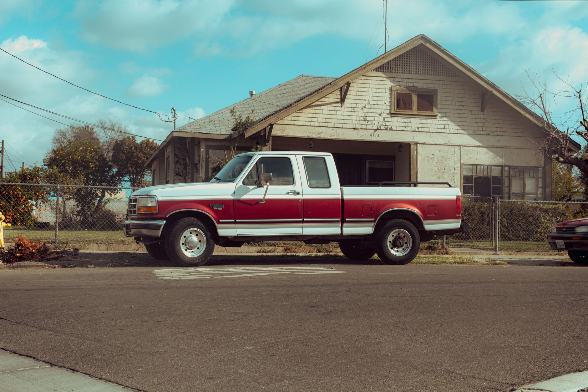 The Emotional Toll of Upsizing or Downsizing: How to Manage Your Move's Psychological Impact
