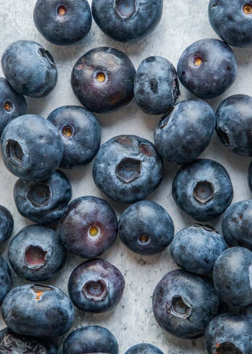 Blueberries in Close-up Photography