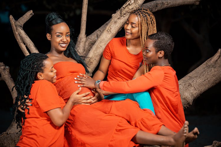 Kids Touching Their Mother' Baby Bump