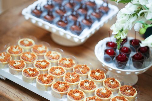 Free A tempting display of various cupcakes with caramel and chocolate flavors on a table. Stock Photo