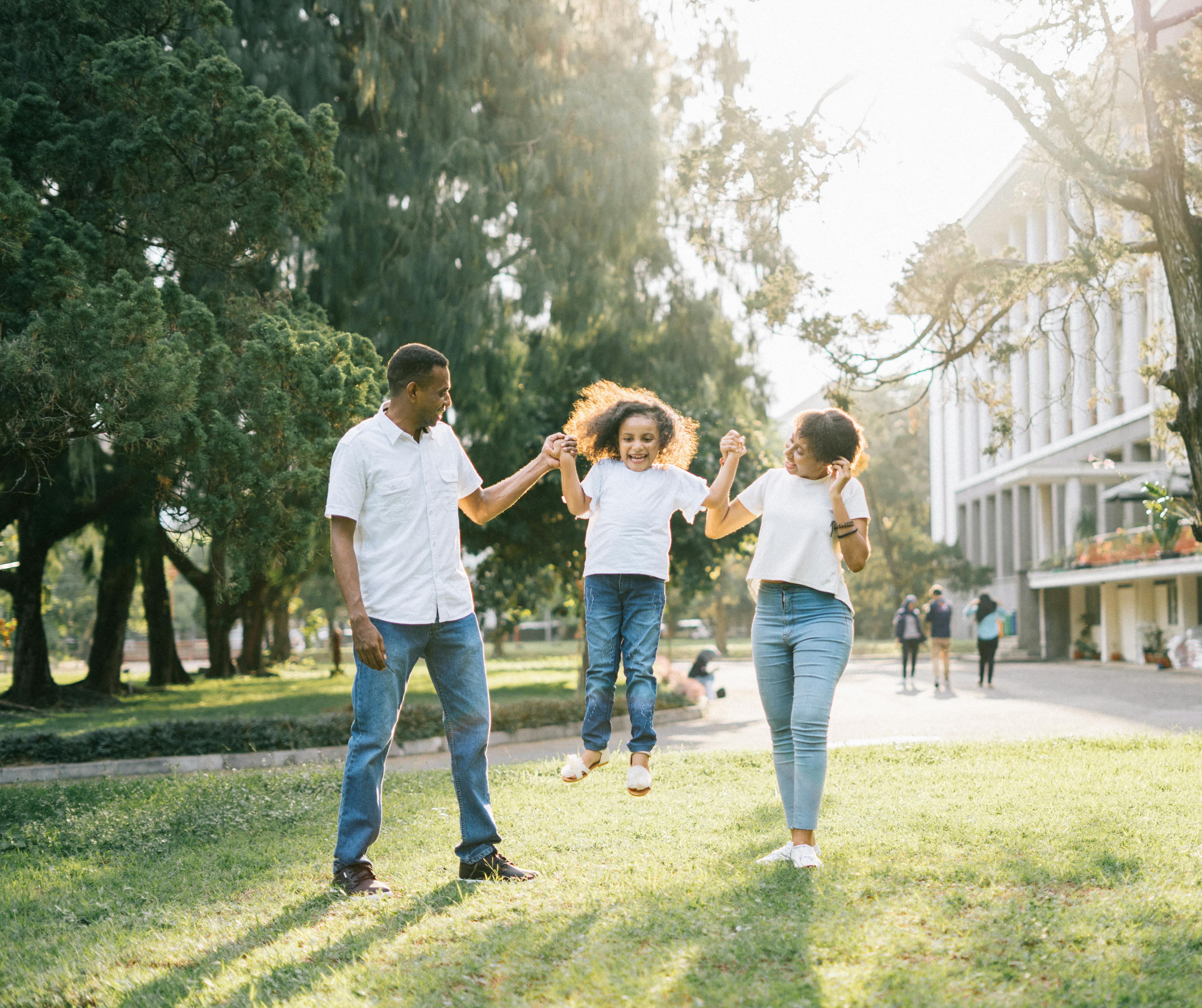 Happy Family Photos, Download The BEST Free Happy Family Stock Photos & HD  Images