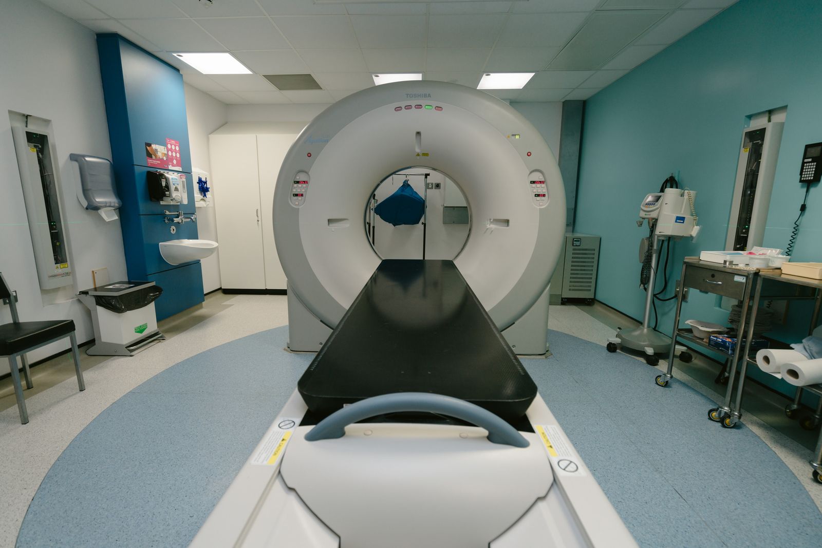 Medical imaging suite and clinical workflow environment