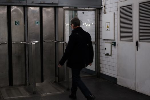 tripod turnstile gate