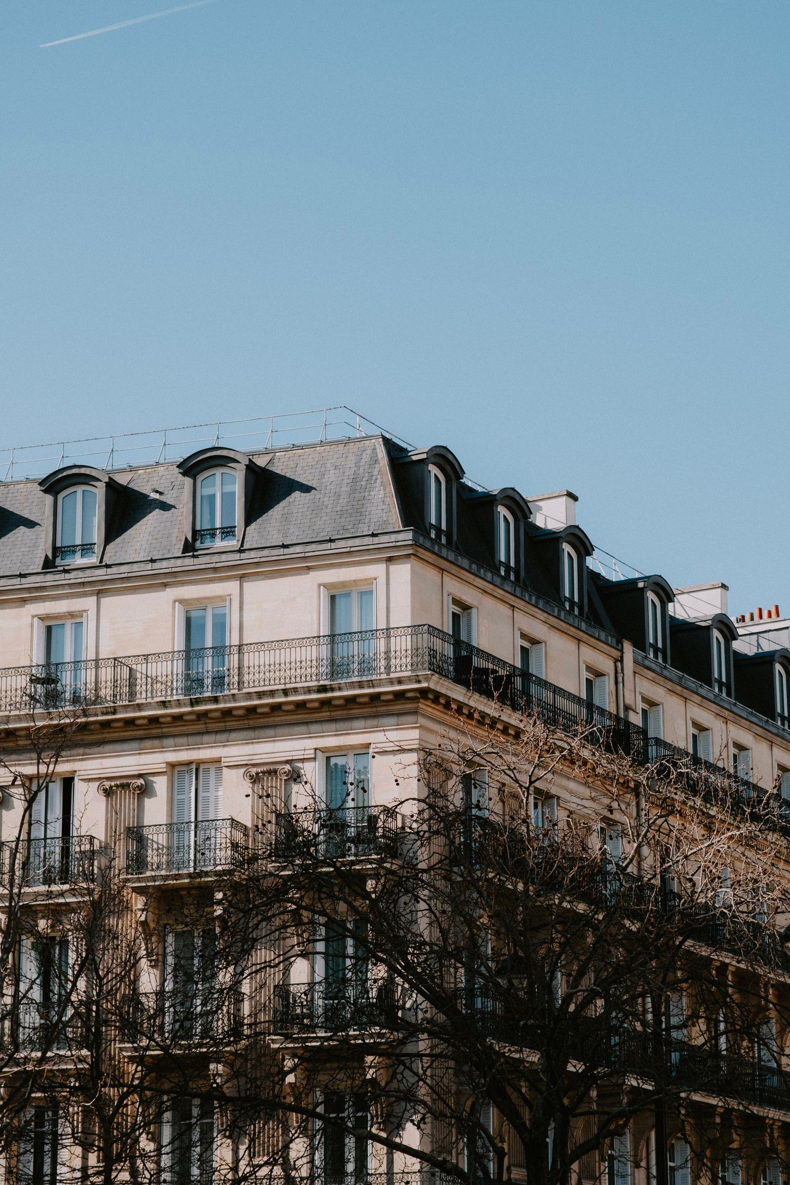 Immeuble résidentiel typique dans une ville française