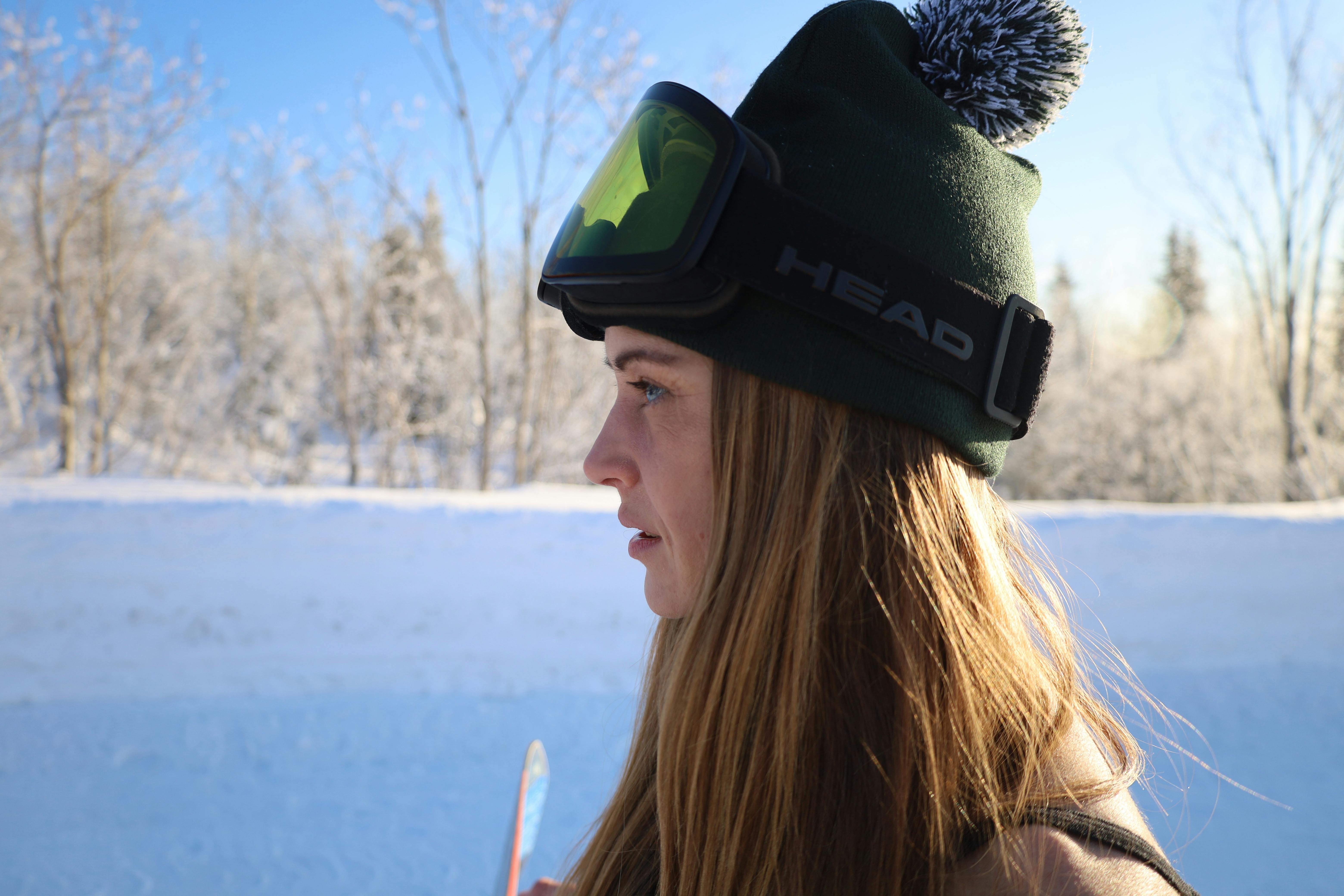 бесплатная Бесплатное стоковое фото с model, mountain, mountain background Стоковое фото