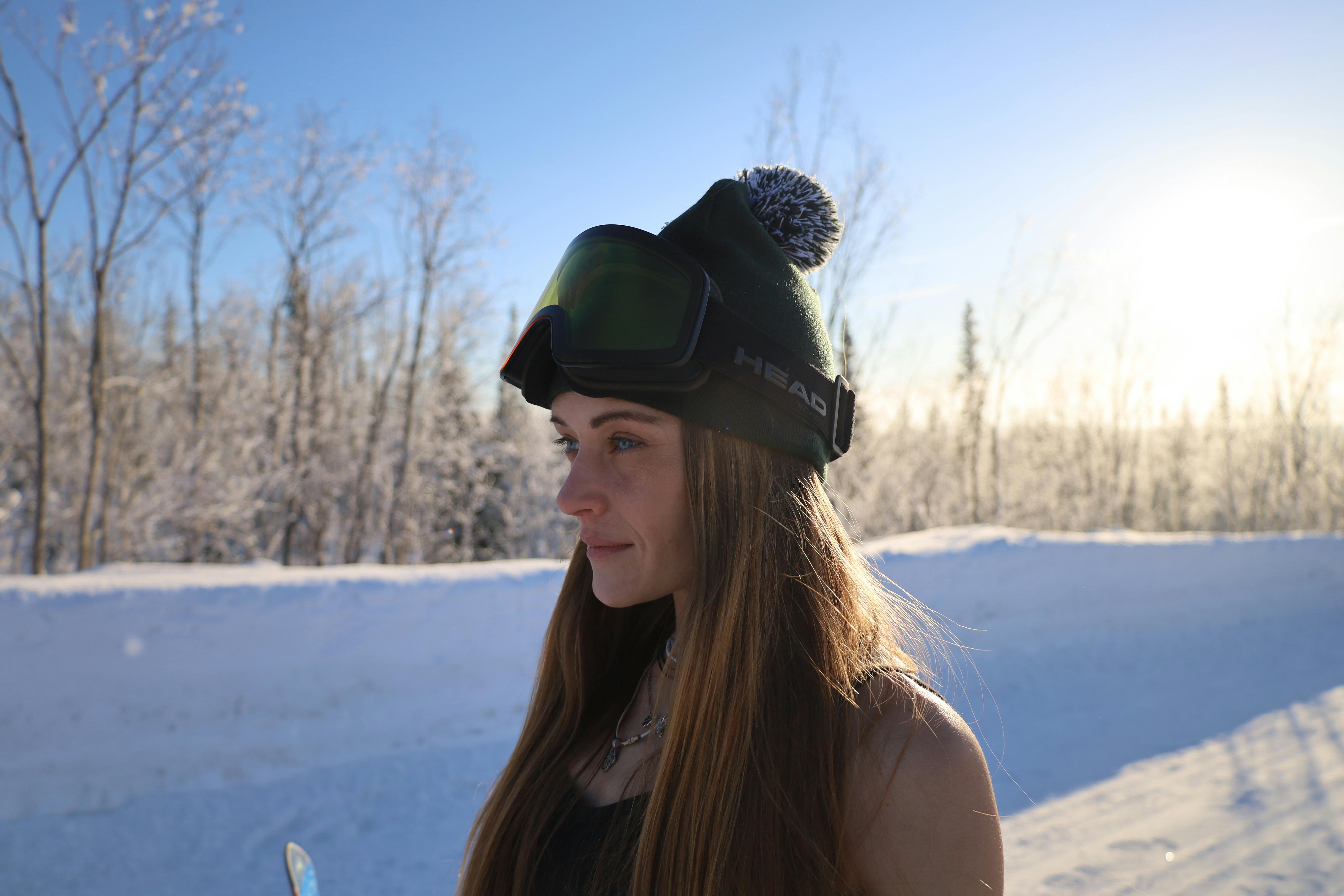 бесплатная Бесплатное стоковое фото с model, mountain, mountain background Стоковое фото