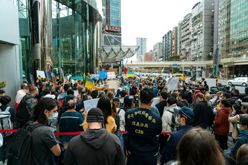 Barış, barışçıl protesto, destek içeren Ücretsiz stok fotoğraf