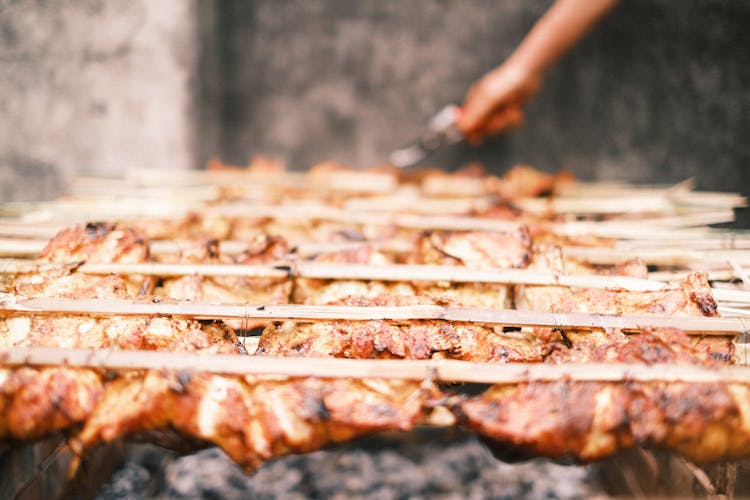 Preparing Roasted Meat