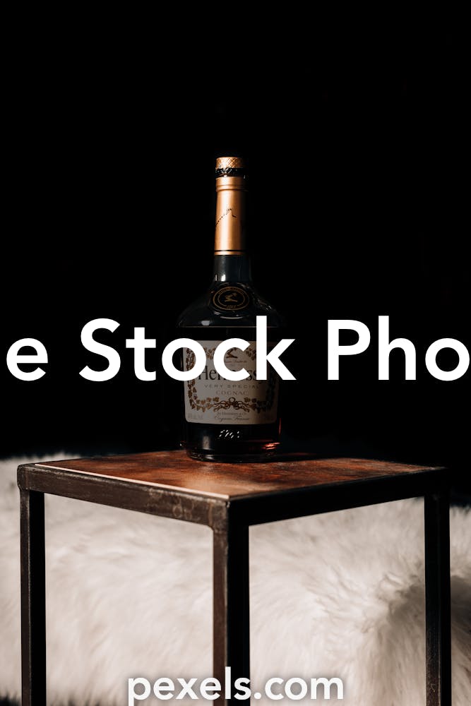 215 Hennessy Logo Stock Photos - Free & Royalty-Free Stock Photos from  Dreamstime