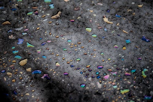 Kostenloses Stock Foto zu regenbogen, tröpfchen, übertragungsflüssigkeit