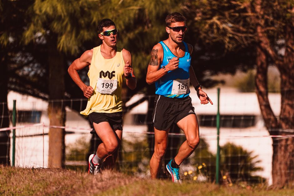 Peste 2500 de participanți au alergat la ediția a doua a cross-ului caritabil Run for Heroes, susținând accesul la psihoterapie pentru cei vulnerabili.