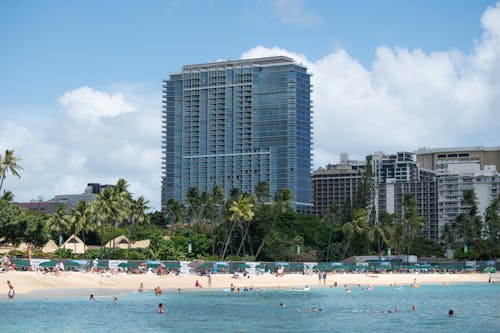 Hotel Oceanfront on a White Sand Beach on Waikiki, Honolulu in Hawaii 
