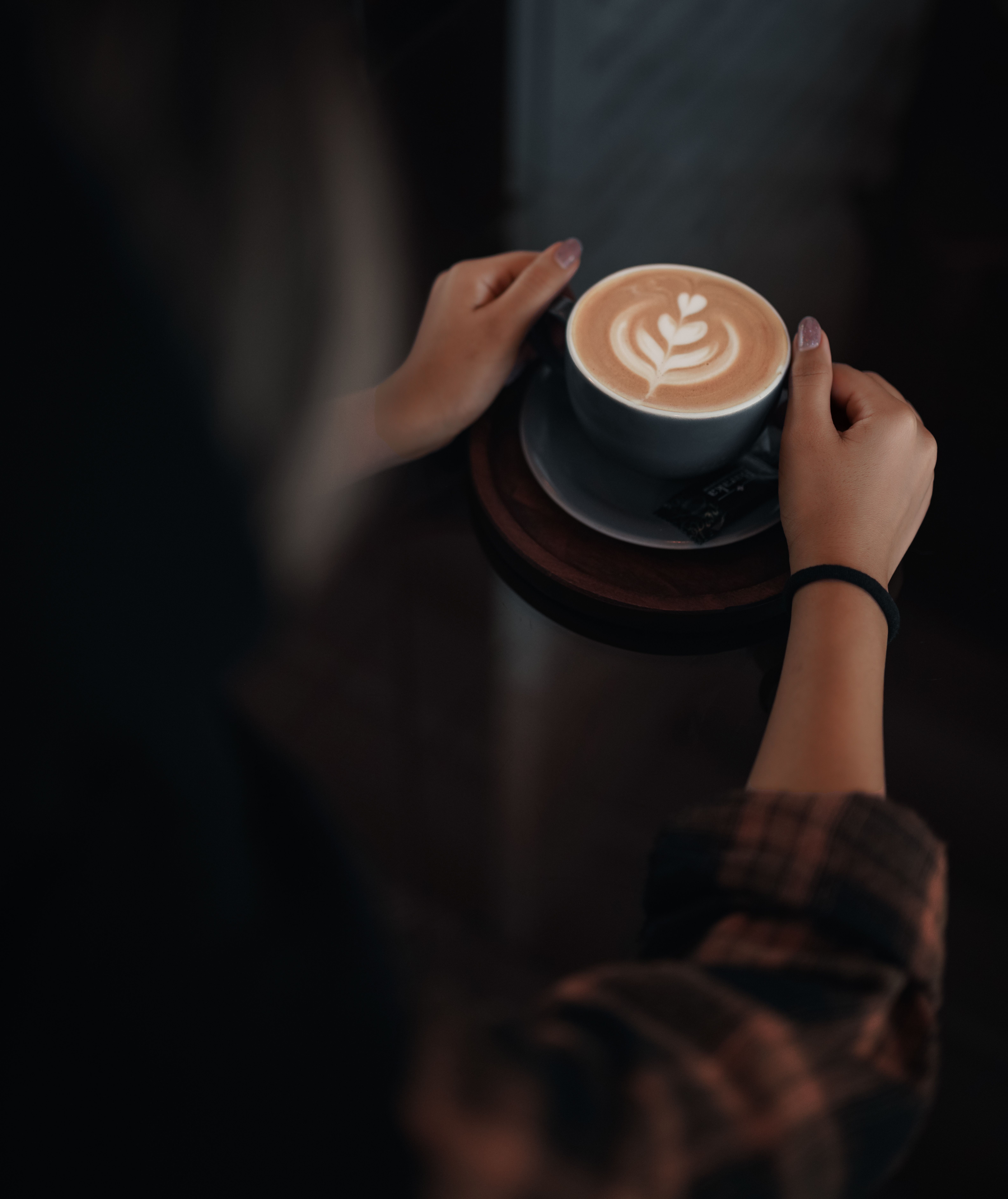 Online dating: starting a conversation on a niche platform