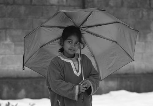 Ingyenes stockfotó aranyos, ázsiai, esernyő témában