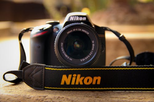 Безкоштовне стокове фото на тему «DSLR, Nikon, камера»