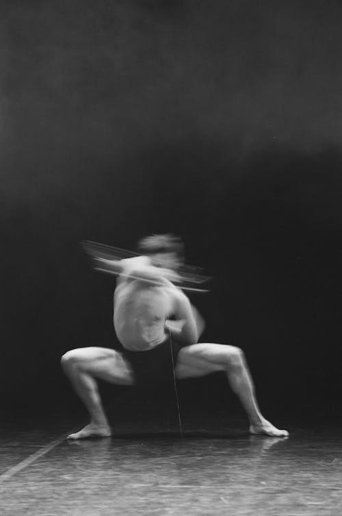 Darmowe zdjęcie z galerii z czarno-biały, długa ekspozycja, mężczyzna