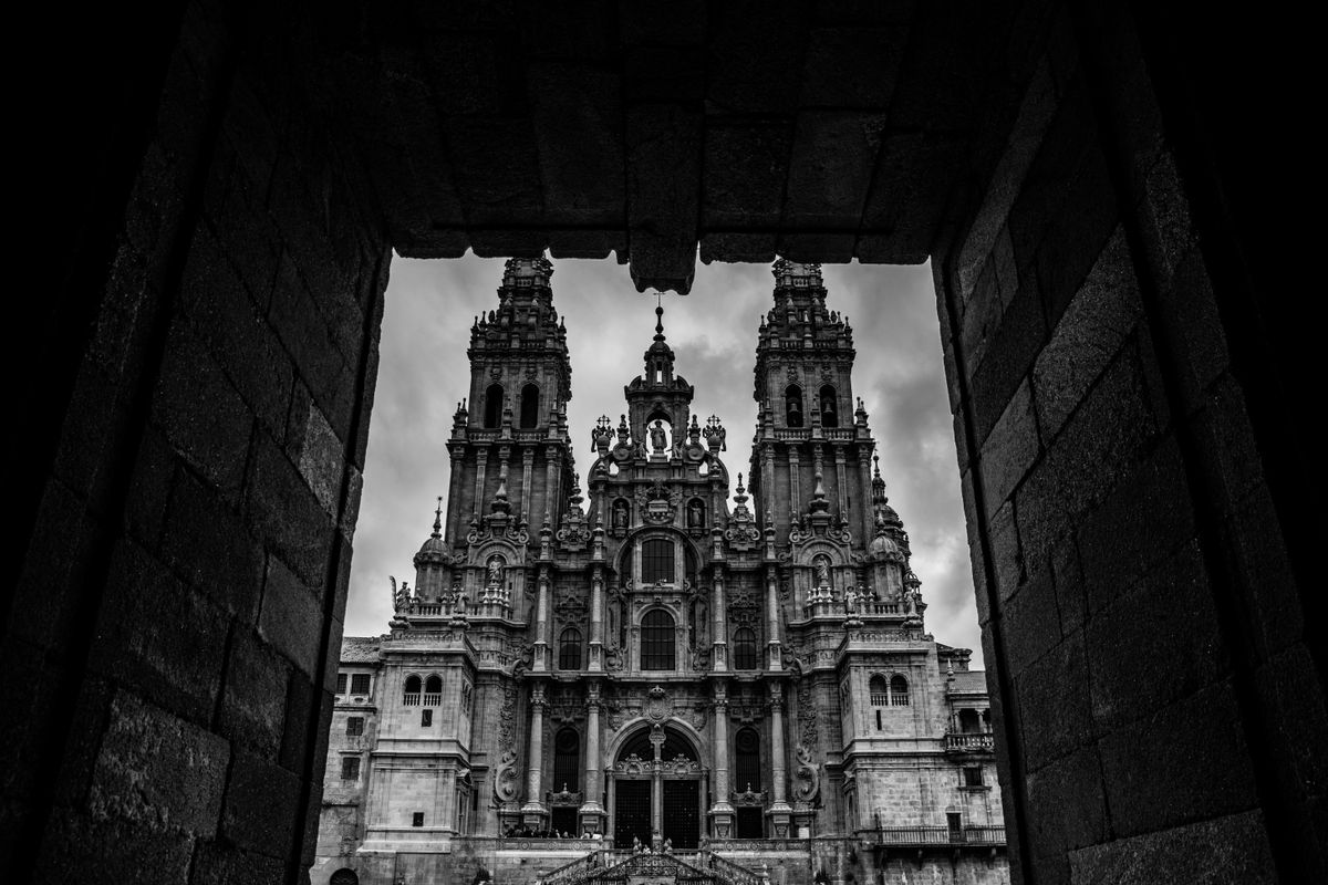 Catedrala din Santiago de Compostela în alb și negru