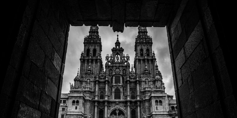 La catedral de Santiago de Compostela, en blanco y negro
