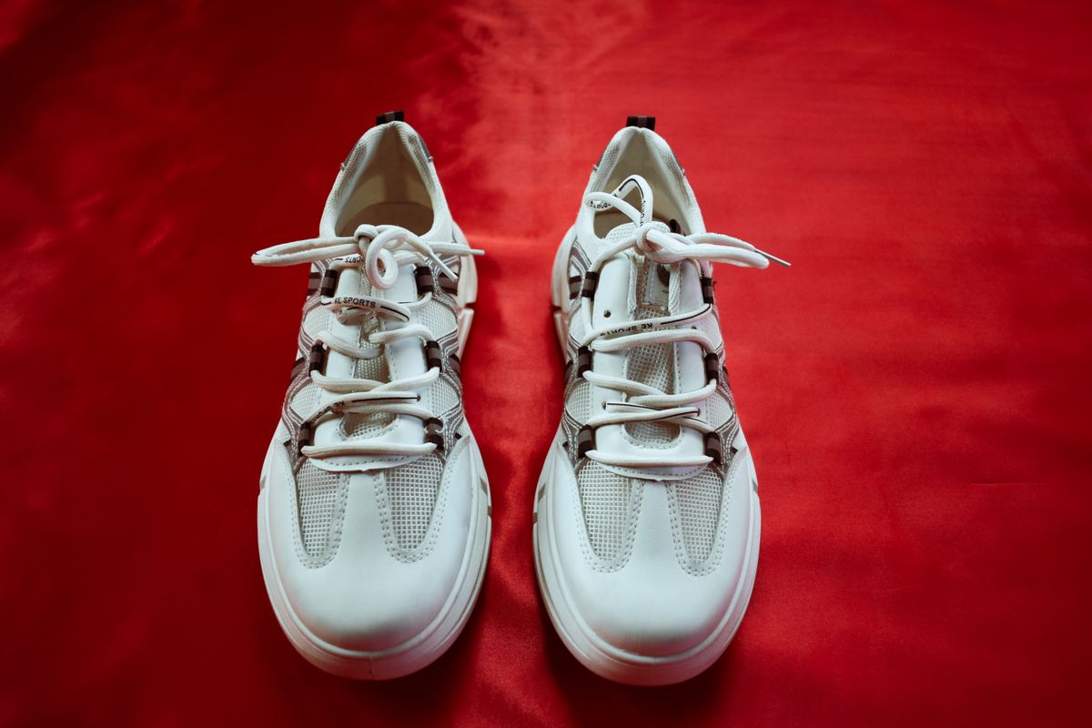 The 3 Best White Sneakers
