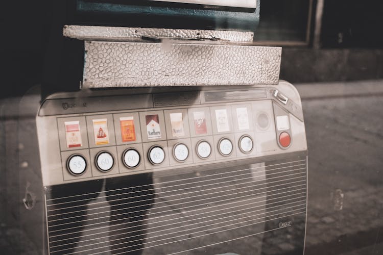 Cigarette Vending Machine