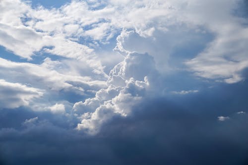 Безкоштовне стокове фото на тему «білі хмари, блакитне небо, Денне світло» стокове фото
