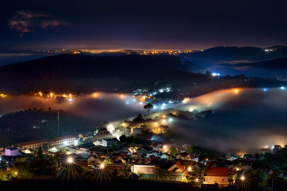 The volcanic crater walls of El Valle de Antón, draped in cloud forest at dawn