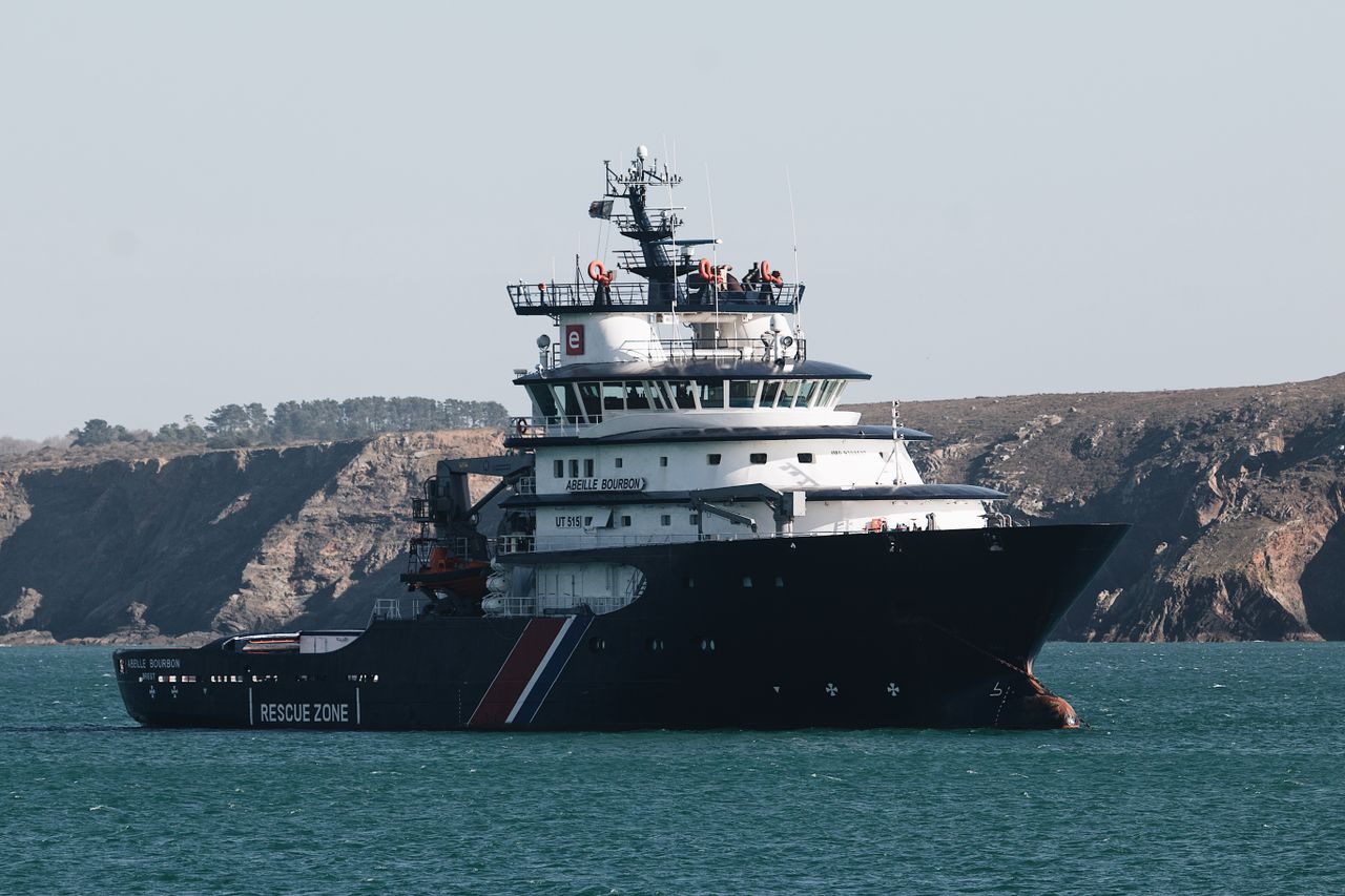 Search Underway for Missing After Ferry Capsizes in Java Sea