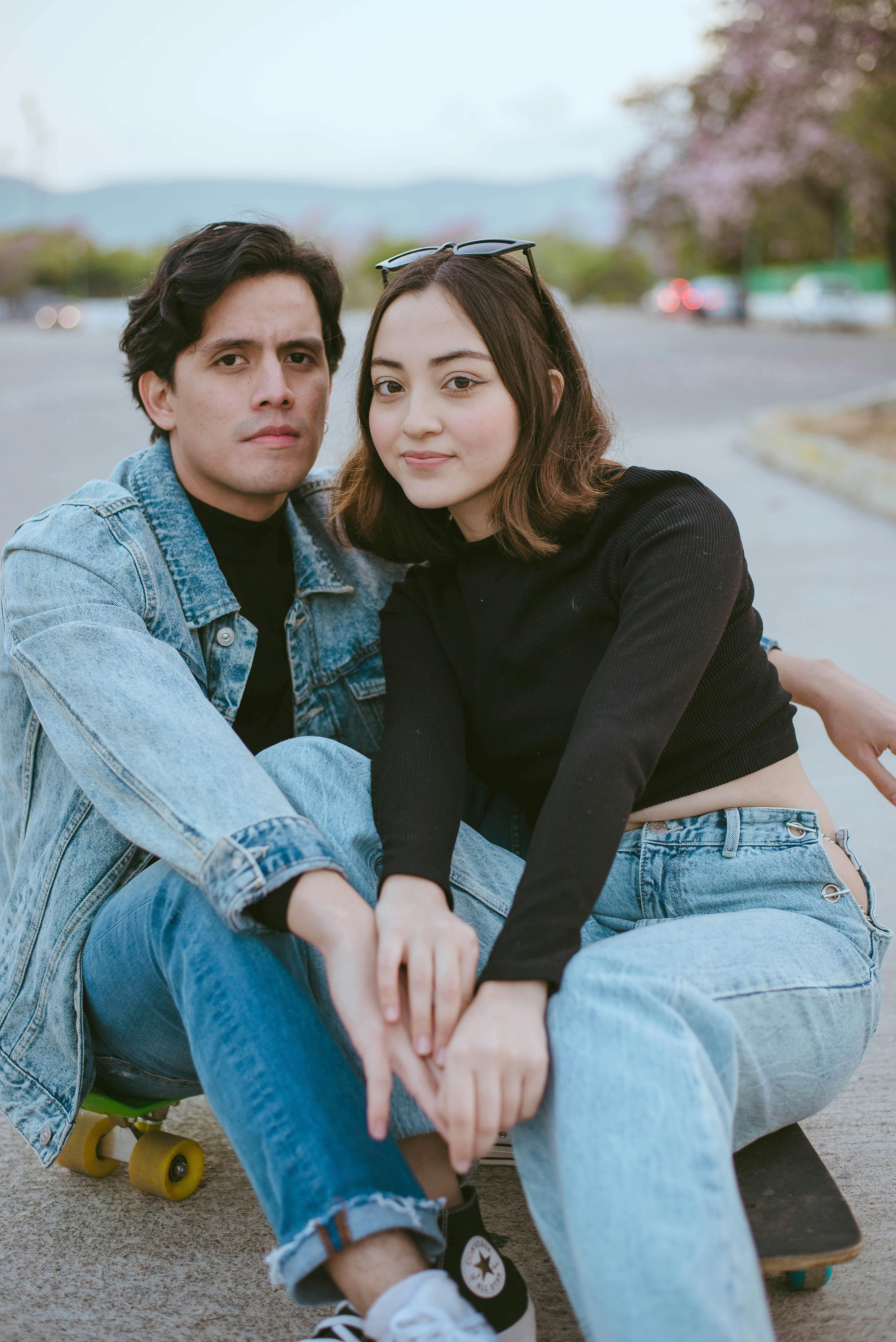 Why Every First Timer Latina Should Own a Pair of Mary Jeans: 5 Compelling Reasons