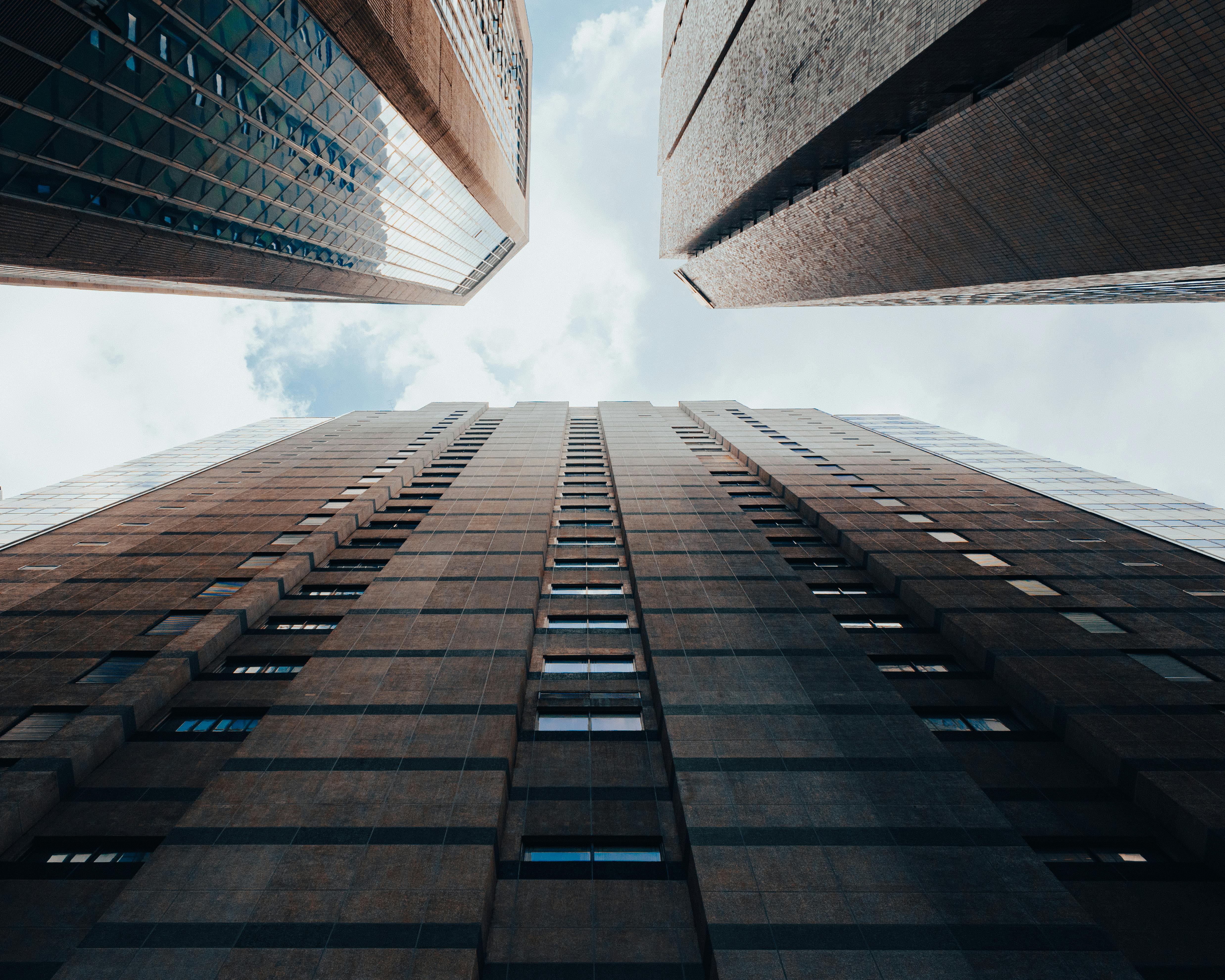fitment architecture e‑commerce accuracy — Photo by Sam Tan on Pexels