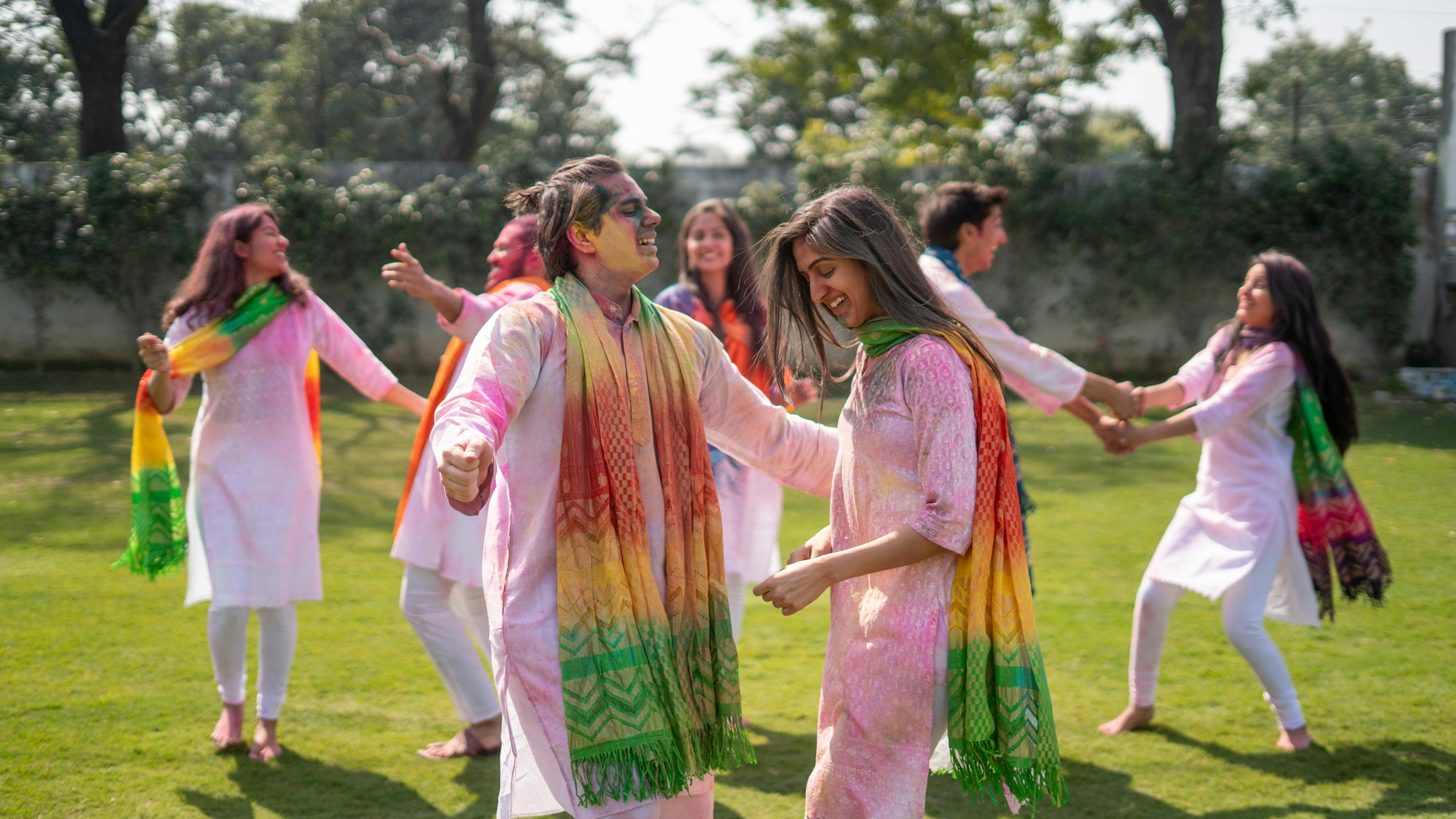 From Quaint Architecture to Vibrant Culture: A Comprehensive Guide to 
