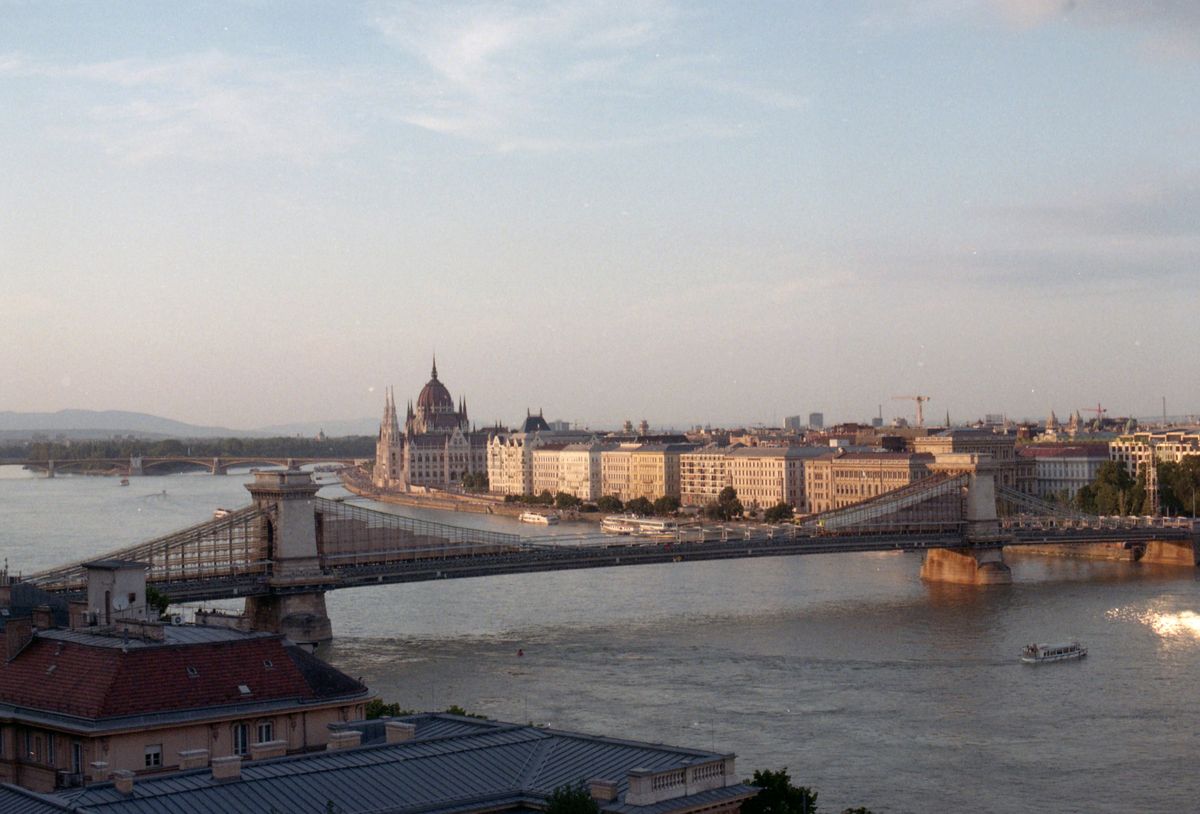 Budapest — Thermal baths and Danube views (6)