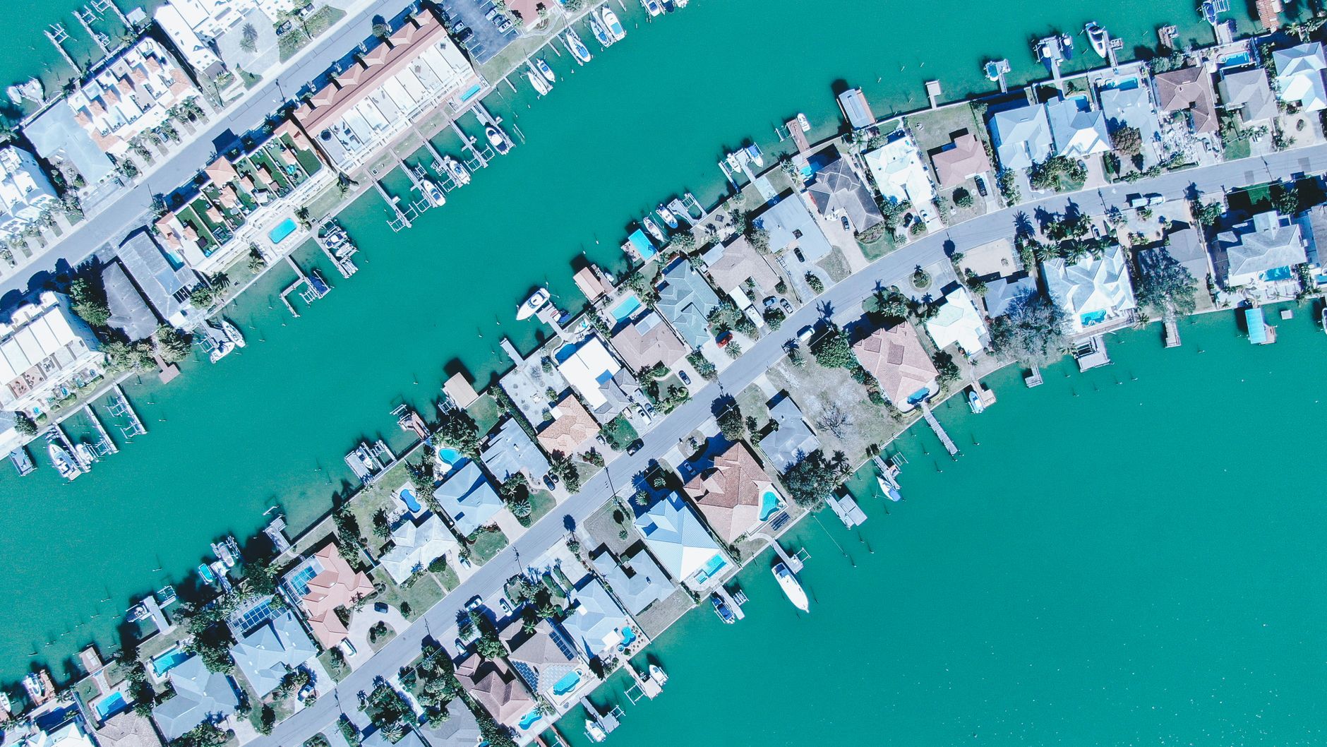 Golden Beach Home Seller's Guide for Empty Nesters: Downsizing, Foreign National Tax Rules, and Miami's Luxury Market in 2025