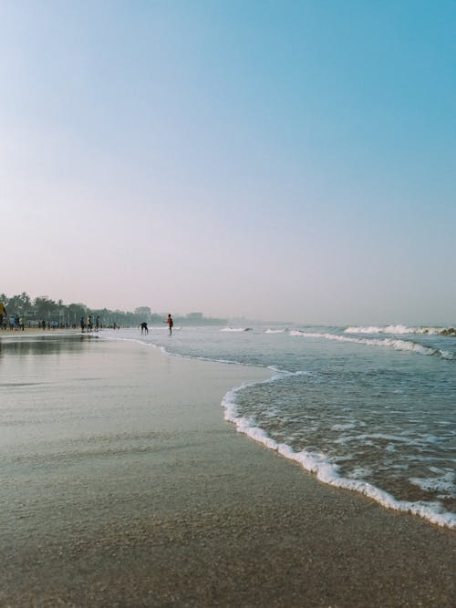 Безкоштовне стокове фото на тему «берег моря, біля океану, махати»