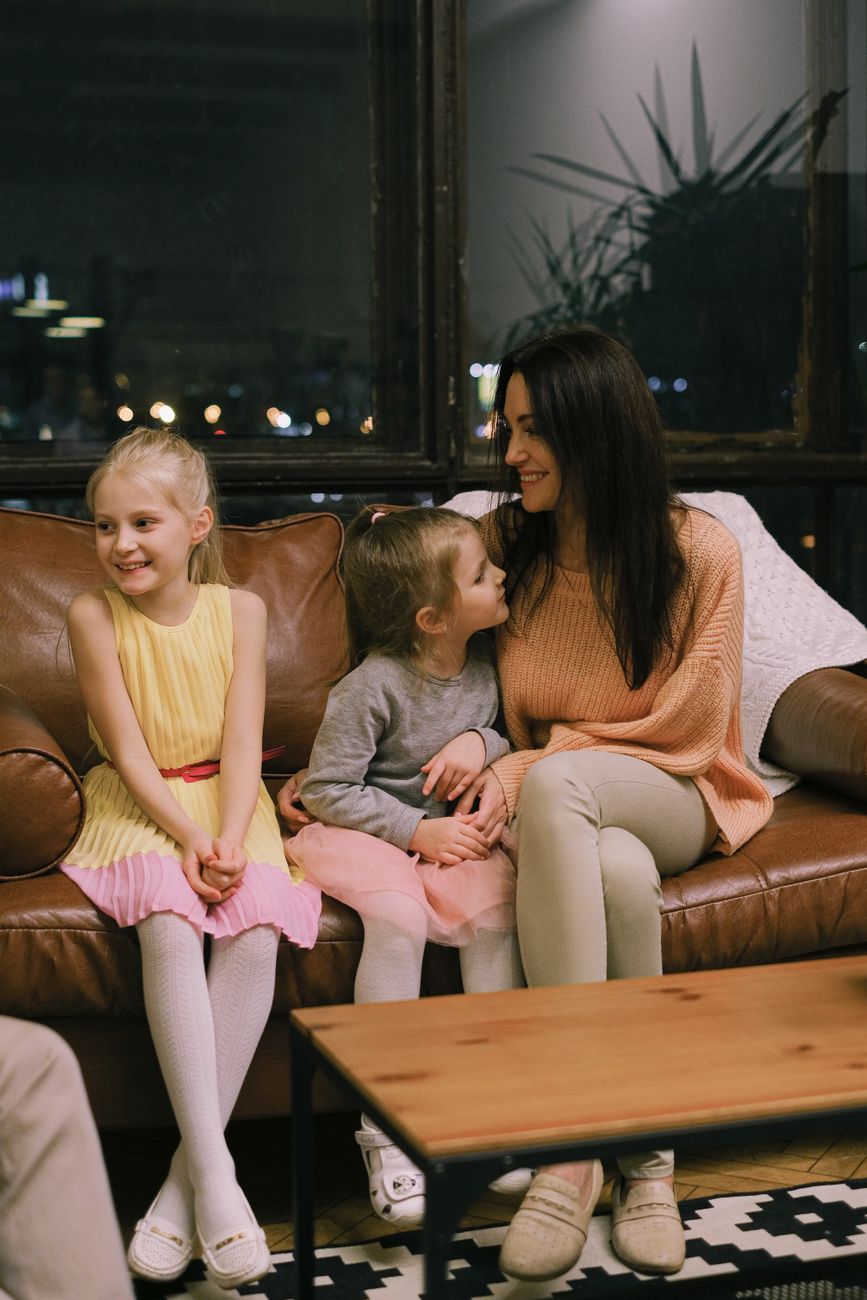 Photo by Anna Shvets on Pexels Family Session