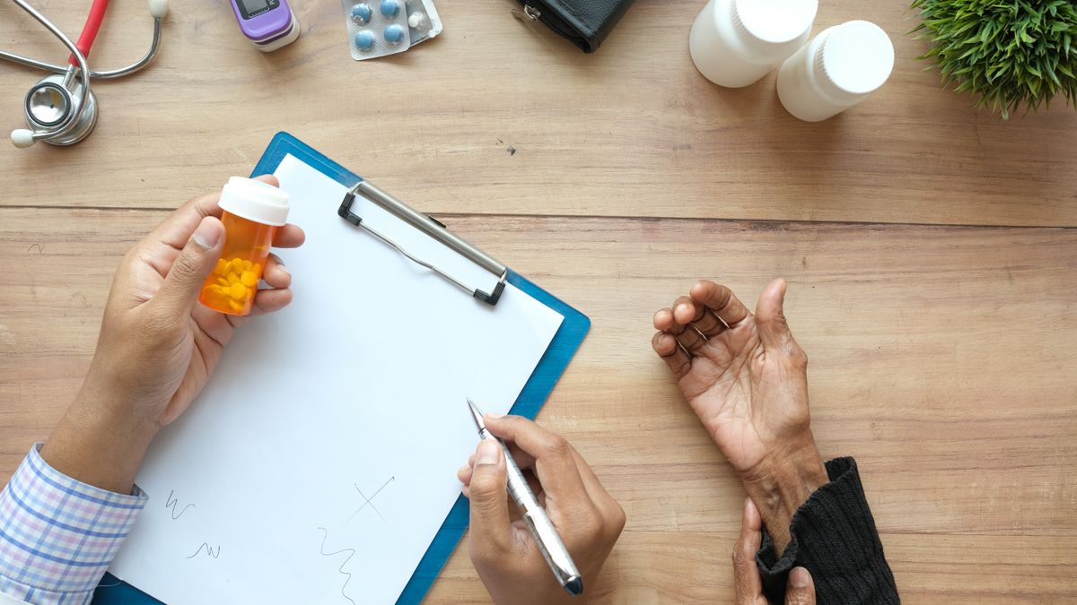 Comment choisir une assurance santé adaptée aux seniors en 2026 - illustration