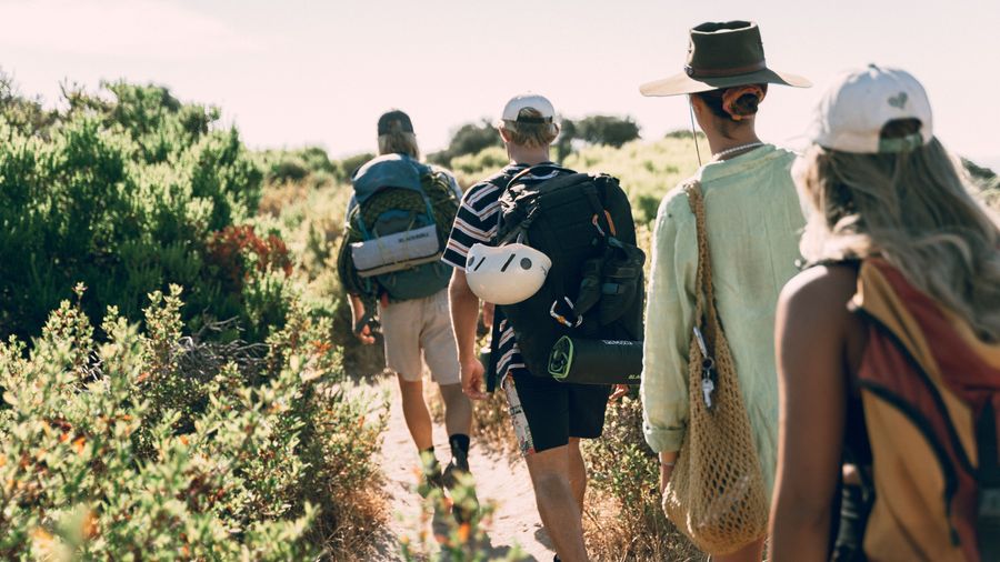 Hawaii Fishing Charter Tips: What to Pack and What to Expect