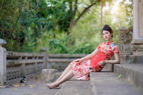 Безкоштовне стокове фото на тему «cheongsam, азіатська жінка, вродлива»