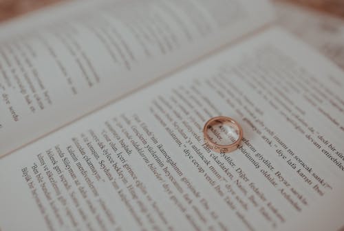 A Ring on a Book