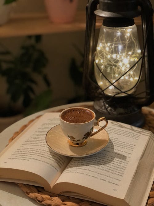 Imagine de stoc gratuită din cafea turcească, carte deschisă, estetic