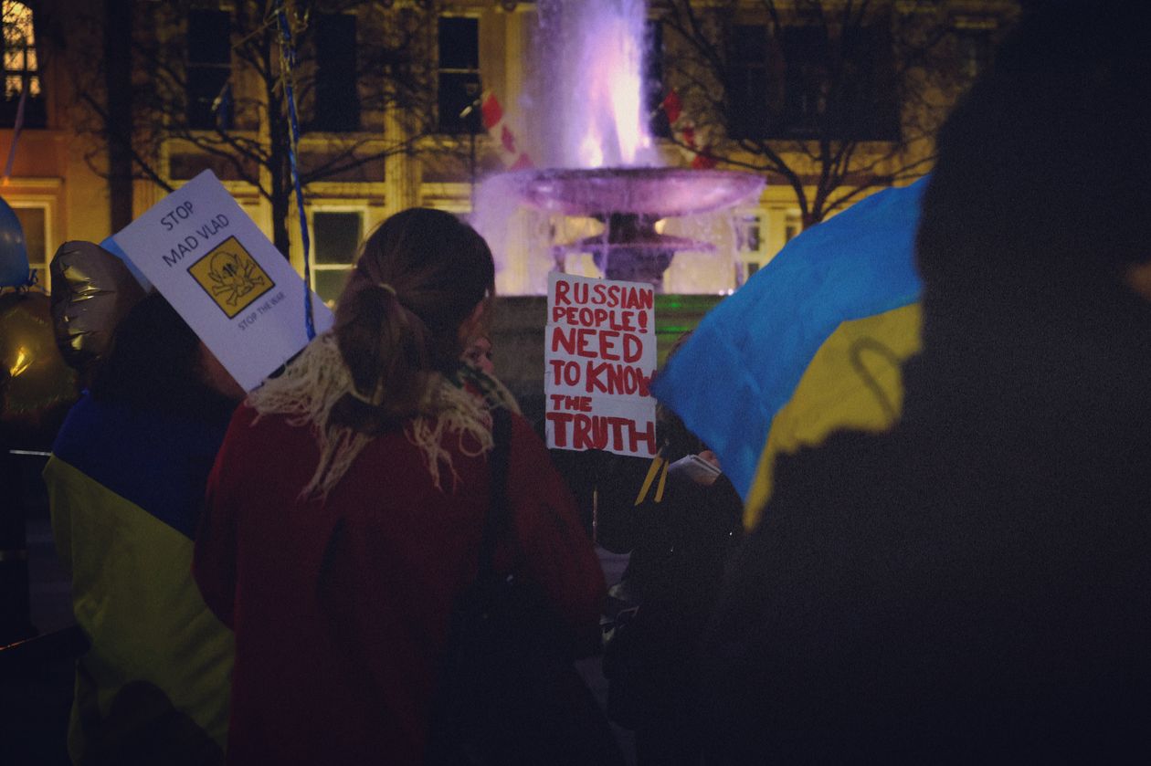 UK Prime Minister Burnham Backs Ukraine 100% After Russia Drone Warning